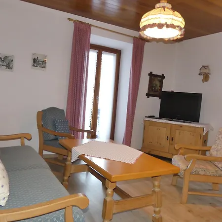 Haus Spornitz Ferienwohnung Mittenwald Exterior photo