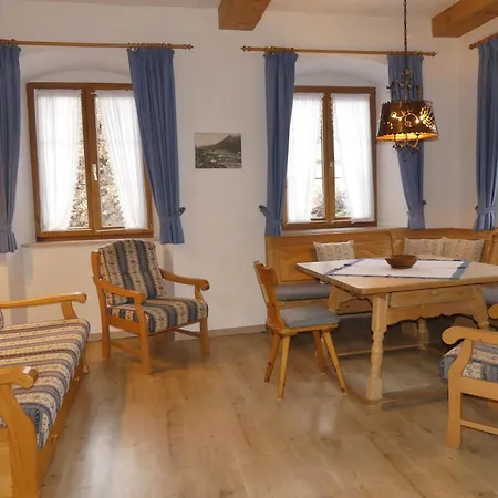 Haus Spornitz Ferienwohnung Mittenwald Exterior photo