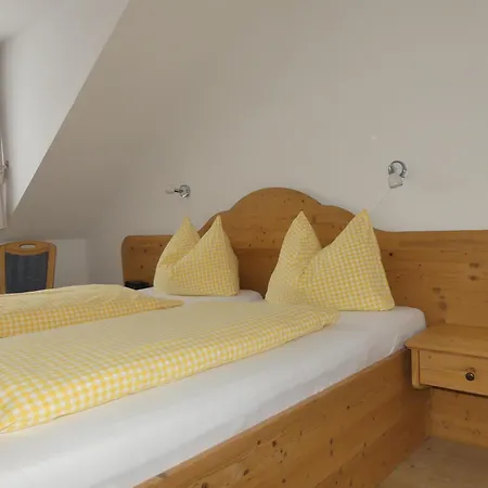 Haus Spornitz Ferienwohnung Mittenwald Exterior photo